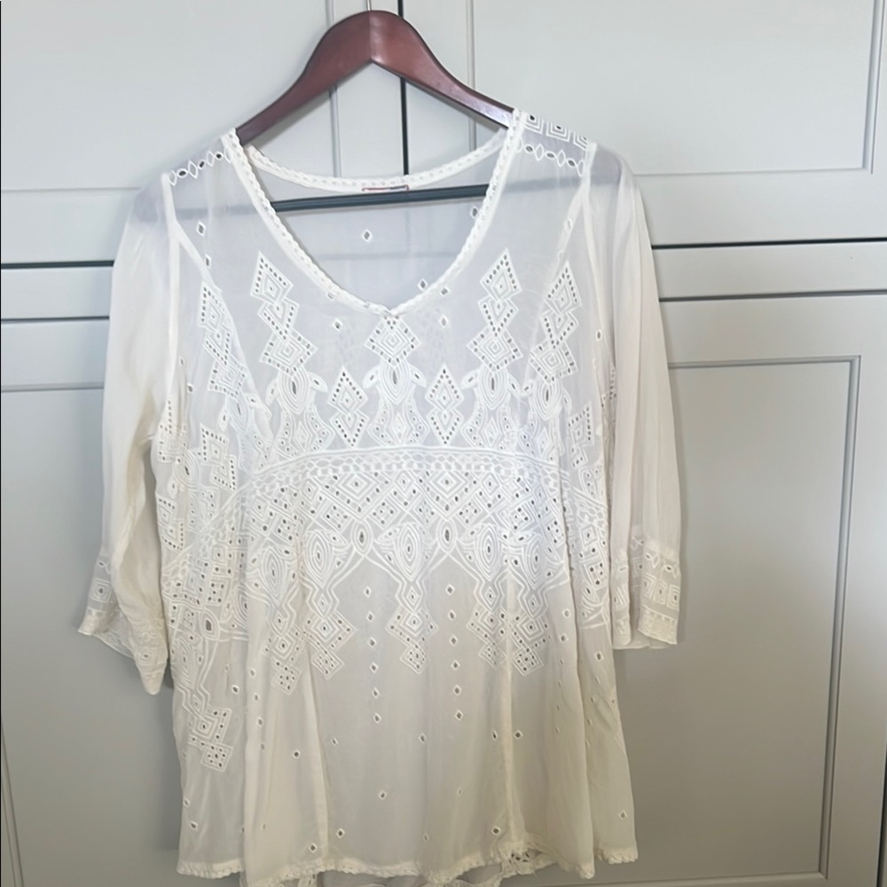 Johnny Was Cream Eyelet Embroidered Peasant Blouse